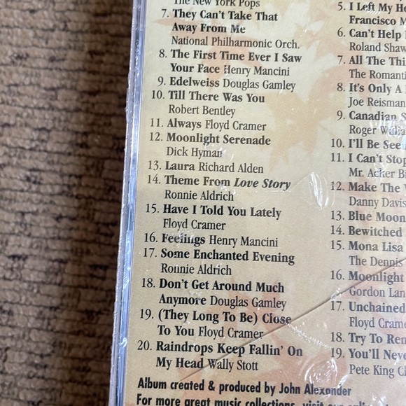 Autumn Leaves Th songs that make our hearts sing.  50 years Readers Digest. - Picture 2 of 16